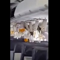 Somālijā pēc sprādziena lidmašīnā pilotiem izdodas veikt ārkārtas nosēšanos