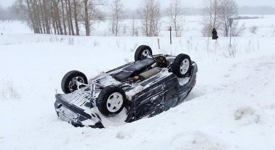 Статистика: аварий на дорогах стало меньше, но погибших — больше