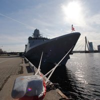 Foto: Rīgā ieradušies NATO jūras spēku kuģi