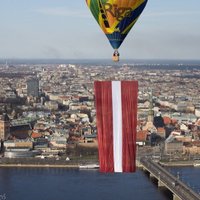 Fotoreportāža: gaisa baloni Rīgas debesīs