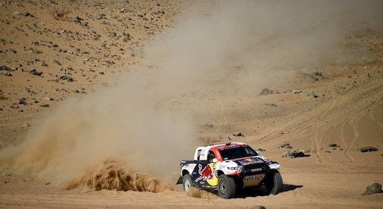Al-Atija kļūst par pieckārtēju rallijreida 'Dakara' čempionu