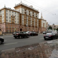Maskava pieprasa ASV samazināt diplomātisko personālu Krievijā
