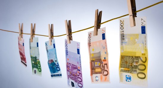 Состоятельные жители Германии спрятали от налогов миллиарды евро
