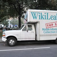 Trampa dēls prezidenta vēlēšanu kampaņas laikā sazinājies ar 'WikiLeaks'
