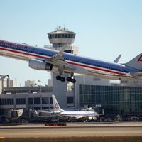 Divas ASV lidsabiedrības apvienosies, izveidojot vienu no pasaulē lielākajām aviokompānijām