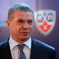 KHL prezidents Medvedevs: visas komandas pabeigs sezonu