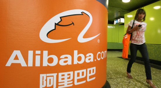 Акциям Alibaba предсказали обвал на 50%