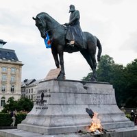 Beļģijā pēc pretrasisma protestiem demontēts Leopolda II piemineklis