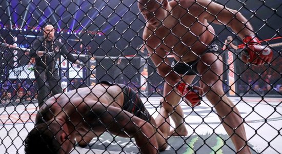 ВИДЕО: Федор Емельяненко нокаутировал Соннена и вышел в финал Bellator