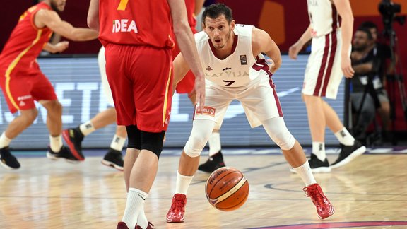 Basketbols, Eurobasket 2017: Latvija - Melnkalne - 40