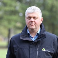 Zommers atcelts no 'Rīgas meži' valdes