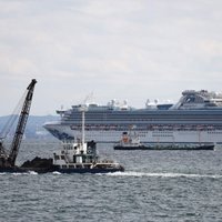 Japāna nosaka karantīnu kruīzu kuģim ar 3500 cilvēkiem koronavīrusa dēļ