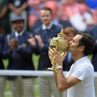 Великий Роджер Федерер — восьмикратный чемпион "Уимблдона" с новым рекордом