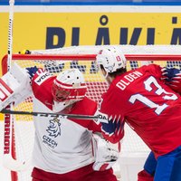 Video: Čehijas hokejisti saber septiņas ripas norvēģu vārtos
