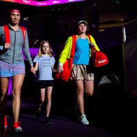 Ostapenko un Kičenoka sasniedz WTA finālturnīra pusfinālu