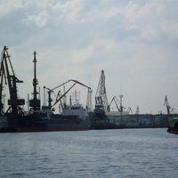 Eksperti: Baltkrievijai nav ekonomiski izdevīgi kravas pārorientēt no Baltijas valstīm uz Krievijas ostām
