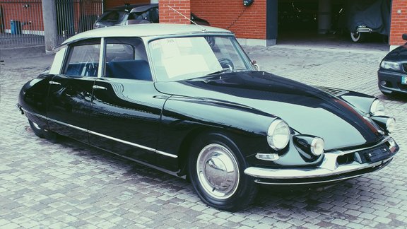 Citroën DS 19