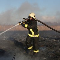ЕС проводит крупнейшую операцию по борьбе с пожарами во время аномальной жары
