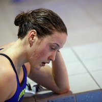 Latvijas rekordiste Maļuka: peldēšanas sportā baseins ir neaizvietojams