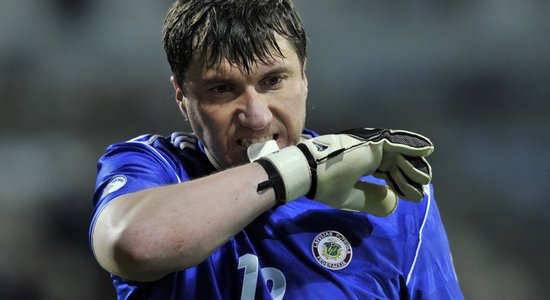 Ванин отыграл шестой "сухарь" в сезоне, Колинько помешал пенальти