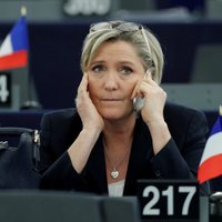 Francijas prokuratūra lūdz EP atcelt Lepēnas tiesisko imunitāti