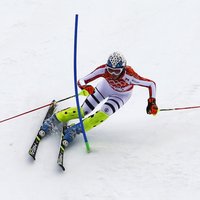 Hefla-Rīša ar teicamu slaloma braucienu kļūst par divkārtējo olimpisko čempioni superkombinācijā