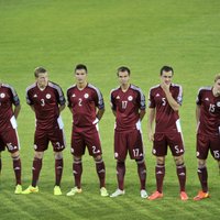Latvijas futbola izlasei piecu vietu kāpums FIFA rangā