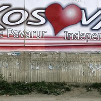 Kosovas kara noziegumu tiesai ir pirmais aizturētais
