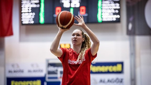 Digna Strautmane, basketbols, Olympiakos