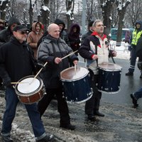 Сотни людей призвали правительство снизить НДС на отопление