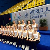 Video: Latvijas sinhronās slidošanas komanda debitējusi pasaules junioru čempionātā