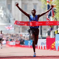 Bijušais Londonas maratona uzvarētājs Vandžiru saņēmis četru gadu diskvalifikāciju