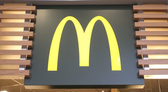 'McDonald's' zaudē strīdā ar Darba inspekciju