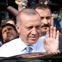 Эрдоган объявил о своей победе на выборах до завершения подсчета голосов