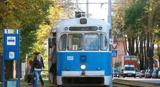 IUB aizliedz par 3,68 miljoniem latu Daugavpilij pirkt jaunus tramvajus
