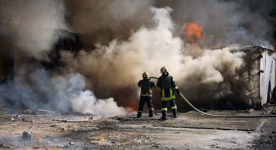 Ракетный удар по Львову: есть погибшие и раненые, повреждены жилые дома