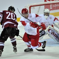 Latvijas U-20 hokeja izlase ielaiž vienus vārtus un zaudē dāņiem (+FOTO)