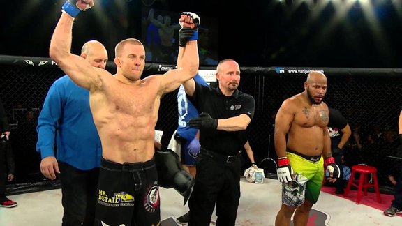 Mihail Cirkunov, MMA