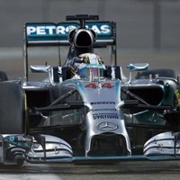 Hamiltona tituls var sarežģīt līguma pārrunas, atzīst 'Mercedes'