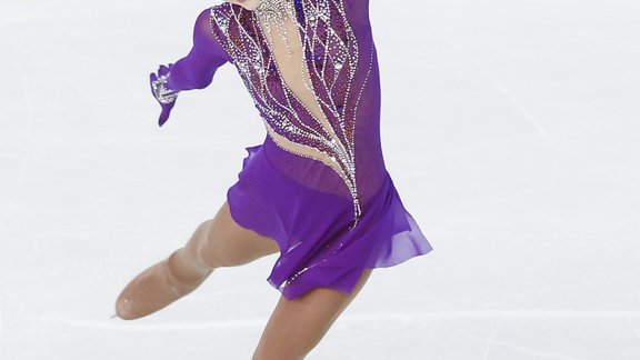 Angelina Kucvalska figure skating