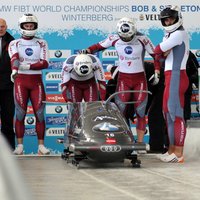 Foto: Vintenbergas trasē aizvadīta pasaules čempionātā bobslejā pirmā diena