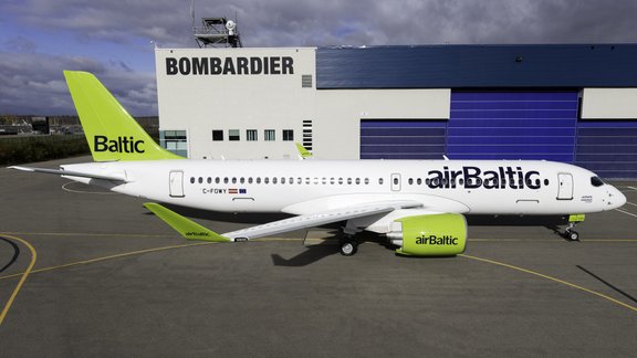 'Bombardier' prezentē 'airBaltic' jauno CS300 lidmašīnu - 11