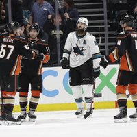 'Sharks' zaudē jau piekto NHL spēli pēc kārtas