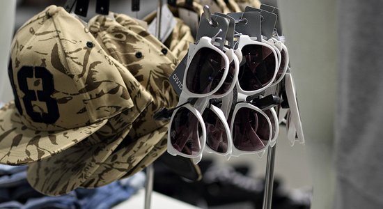 Latvijas 'H&M' pagājušo gadu vērtē kā veiksmīgu; nopelnīti 1,18 miljoni eiro