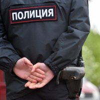 Полицейским в России разрешат оцеплять жилье и вскрывать машины
