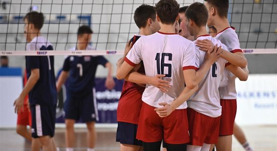 Latvijas U-17 volejbolisti izcīna ceļazīmi uz Eiropas čempionāta finālturnīru