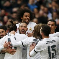 Madrides 'Real' saglabā pelnošākā futbola kluba godu