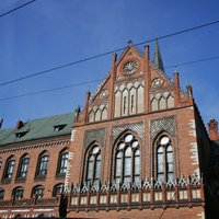 LTV: студентки Латвийской академии художеств пожаловались на домогательства со стороны преподавателя