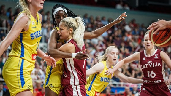 Basketbols, Eurobasket sievietēm: Latvija - Zviedrija - 12