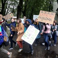 Латвия привлечет молодежь к борьбе с изменениями климата